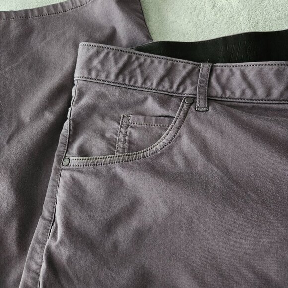 Men's - Nike Dri-FIT pants - Picture 3 of 8